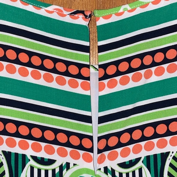 •CROWN & IVY•NWOT GREEN MULTI-PATTERNED 100% LINED SLEEVELESS DRESS SIZE MEDIUM - Picture 6 of 14